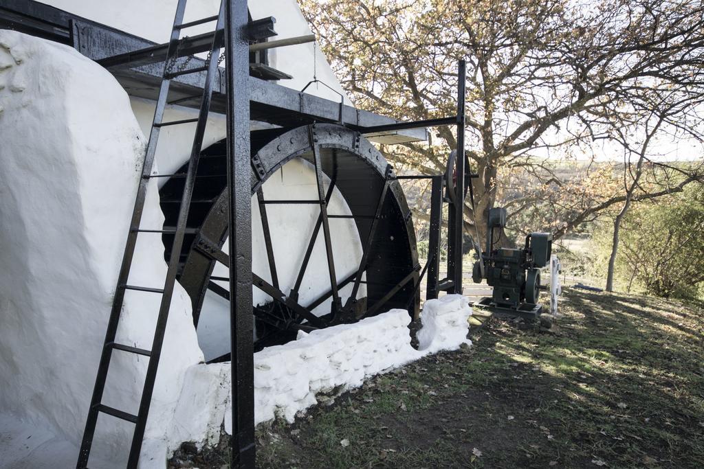 Villa Beaumont Family Wines Botrivier Exterior foto